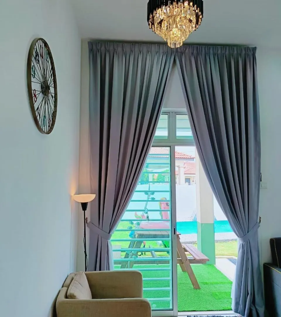 Enabella Homestay Pool Melaka 0*, Malakka